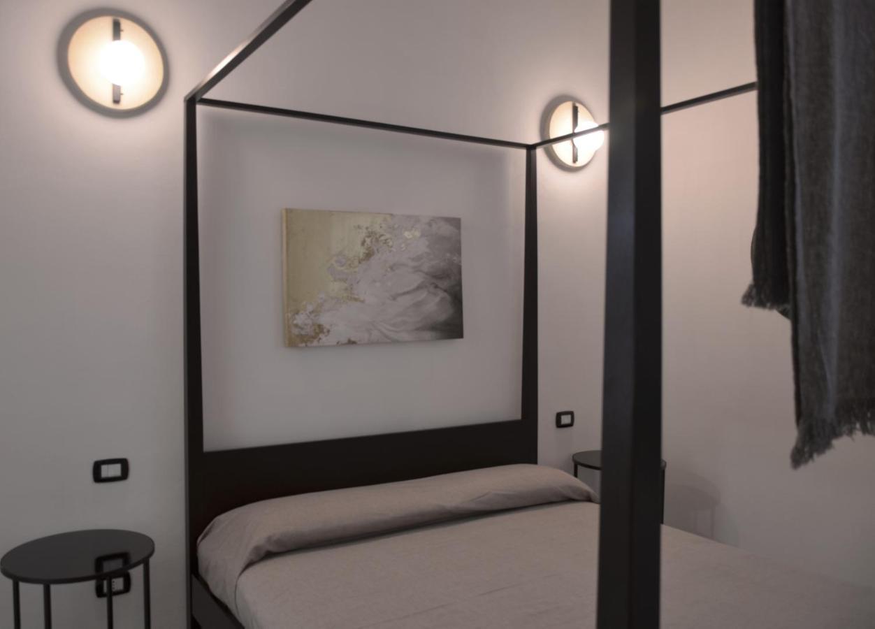 The Court Suites & Spa Taranto Exterior foto